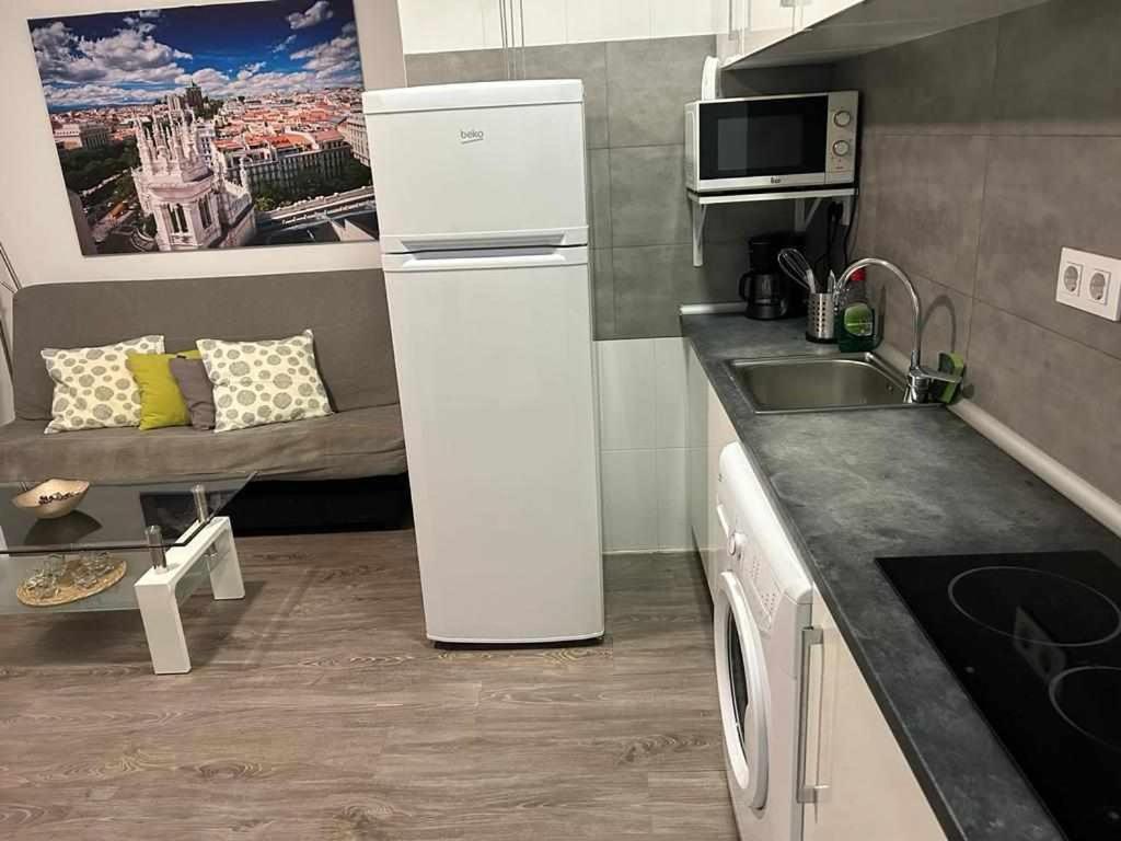 Comodo Y Agradable Estudio En Madrid Centro A3 Zewnętrze zdjęcie
